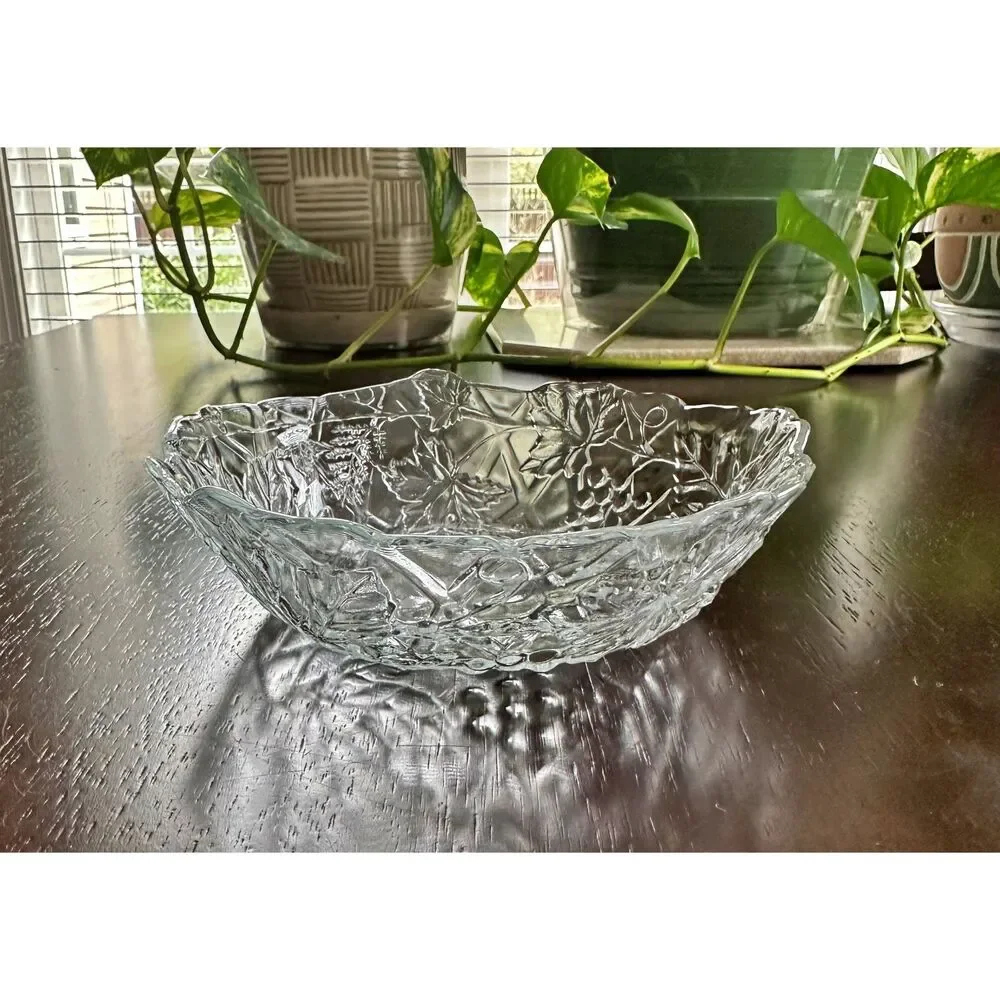 Vtg Indiana Glass Serving Bowl Candy Dish Loganberry Design Leaves & Berries